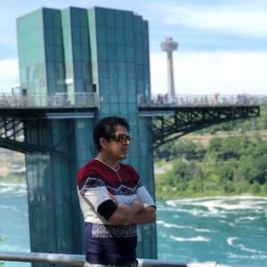 Meet your Posher, Badri